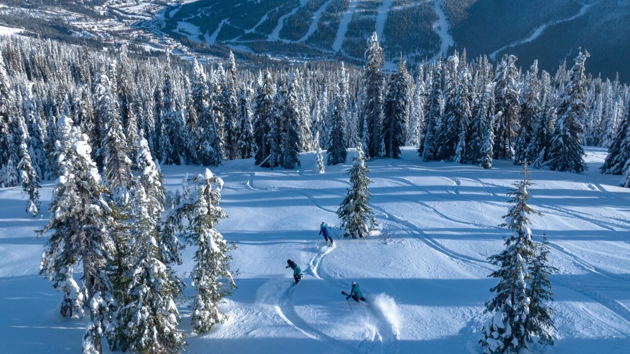 230122sunpeaks_grand0566 (1)